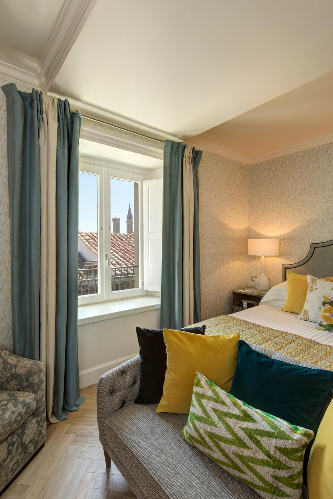 Rocco Forte Hotel Savoy Флоренция Екстериор снимка