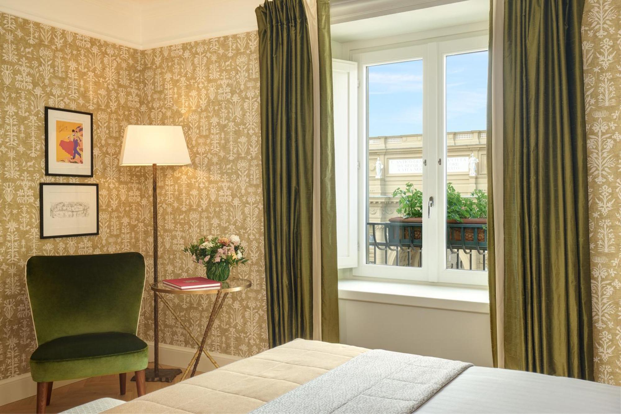 Rocco Forte Hotel Savoy Флоренция Екстериор снимка
